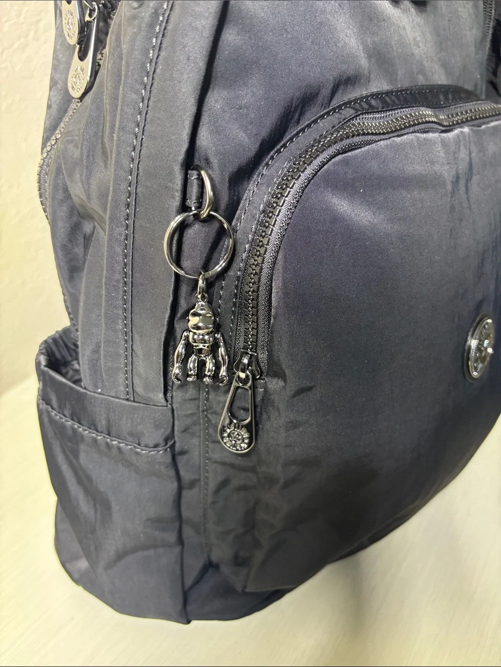 Kipling brand style